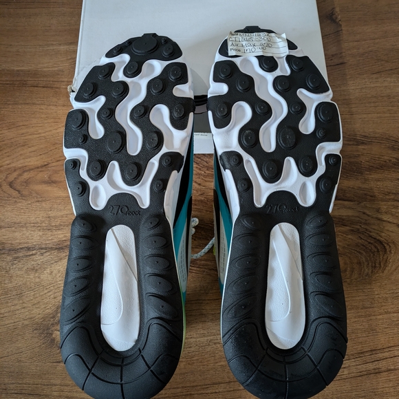 Nike White and Blue Sneakers Air Max 270 - Picture 6 of 8